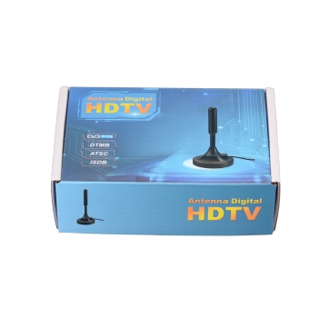 Plate shaped high gain TV antenna/mounting base installation